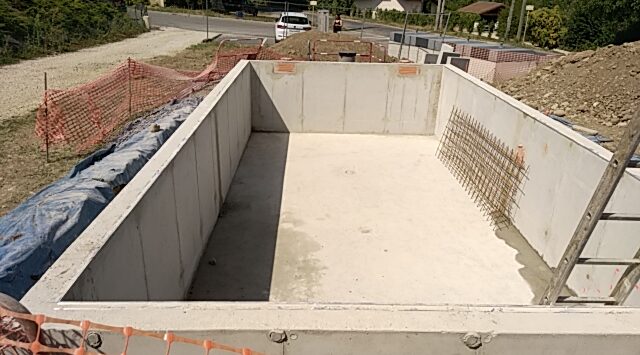 Construction de piscine en béton armé